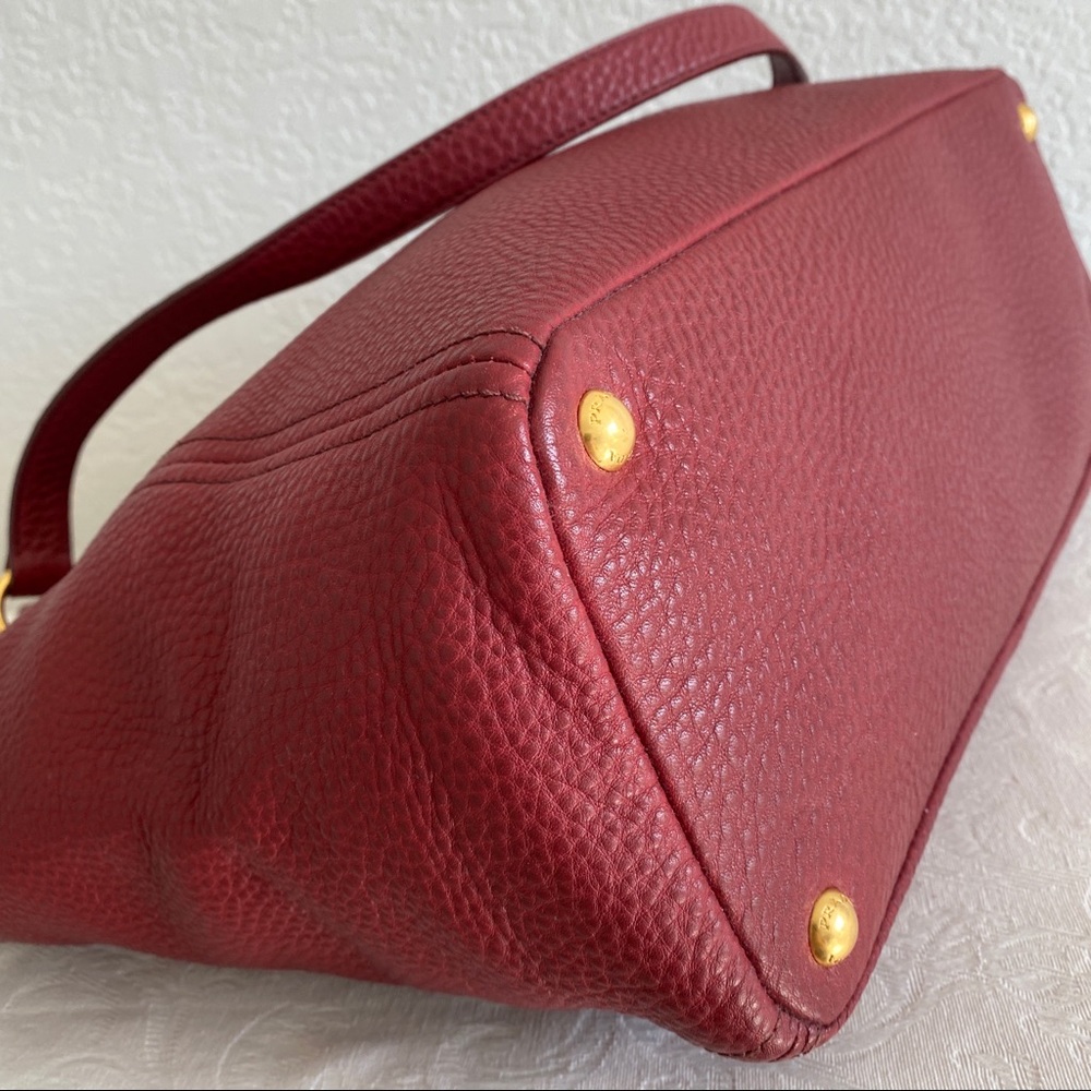 Prada red leather tote bag - Picture 8 of 12